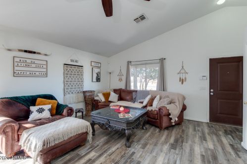 2041 Adams, Phoenix AZ 85007-2699 exterior