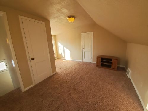 1314 49, Milwaukee WI 53208-1735 exterior