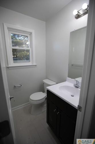 3707 Hana Rd, Edison NJ 08817-2550 exterior