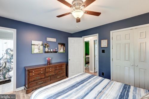 20 Colonial Ct, Littlestown PA 17340-1528 exterior