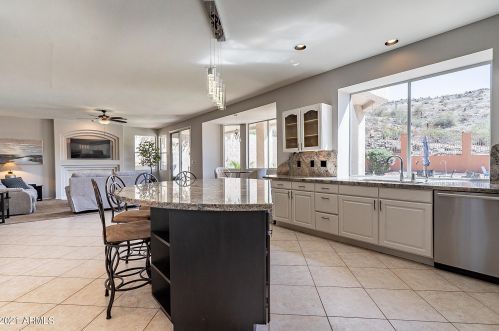 14619 8th St, Phoenix AZ  85048-6342 exterior