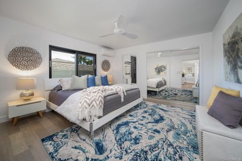 745 Hunakai St, Honolulu HI  96816-4942 exterior