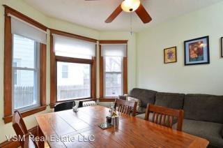 2040 Saint Anthony Ave, Saint Paul MN  55104-5126 exterior