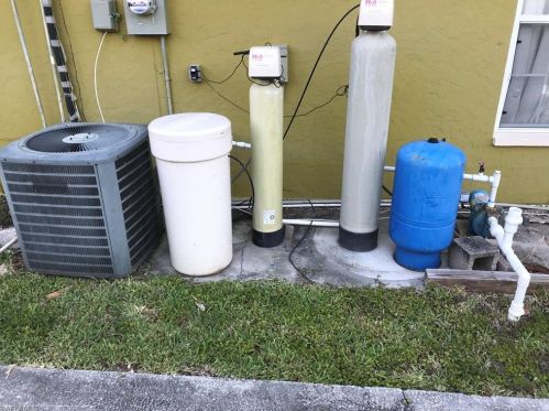 5449 Hunter Blvd, Naples FL 34116-5565 exterior