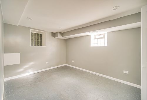 12056 Lafayette Ave, Chicago IL  60628-6641 exterior