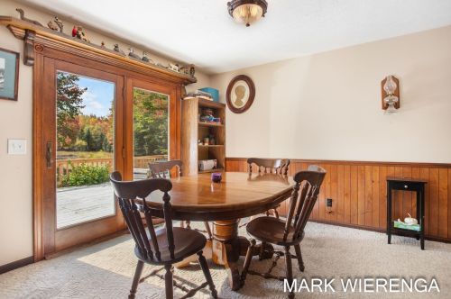 431 Mt Garfield Rd, Meskegon MI 49441-6000 exterior