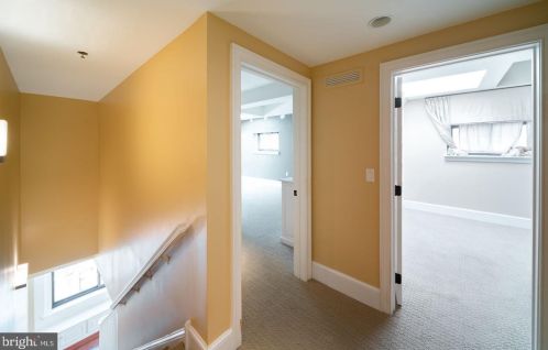 1500 Chestnut St, Philadelphia PA  19102-2737 exterior