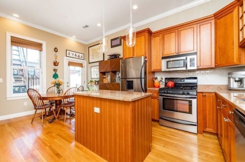 17 Salem St, Boston, MA