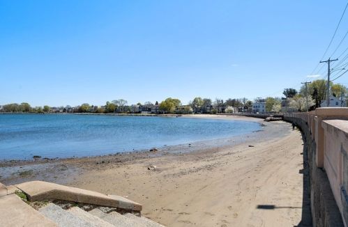 11 Barton St, Salem MA 01970-3914 exterior