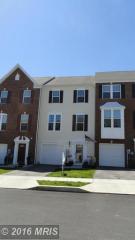 805 Blossom Dr, Hanover PA  17331-2074 exterior