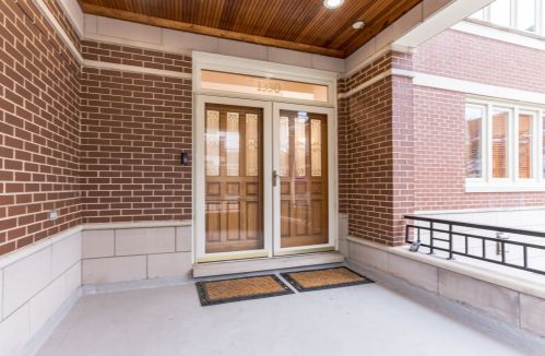 1330 Plymouth Ct, Chicago, IL 60605-2717