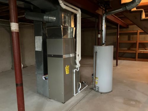 2263 Radcliff Cir, Grand Rapids MI 49546-7725 exterior