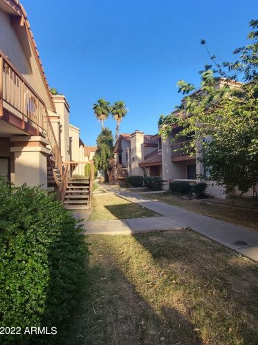 4545 67th Ave, Phoenix AZ 85033-1660 exterior