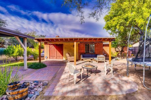 4120 Kings Rd, Tucson, AZ 85711-2828