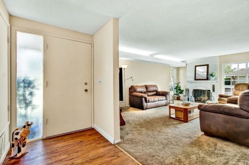 1392 Lance Dr, Tustin, CA 92780-4551