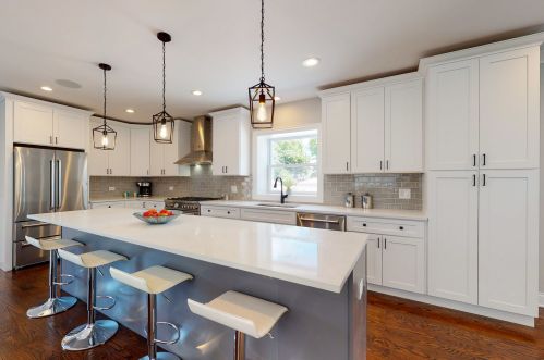 4934 Claremont Ave, Chicago IL  60625-1912 exterior