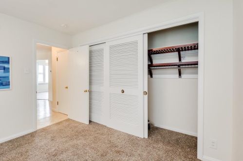 6325 Darlow Dr, Saint Louis MO 63123-3317 exterior