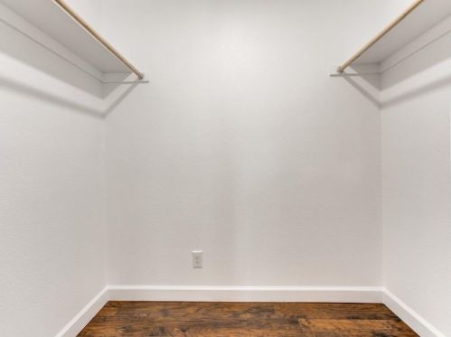 832 Emberwood Dr, Dallas TX 75232-3941 exterior