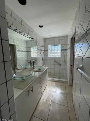 105 Bordeaux Cir, Naples FL 34112-7162 exterior