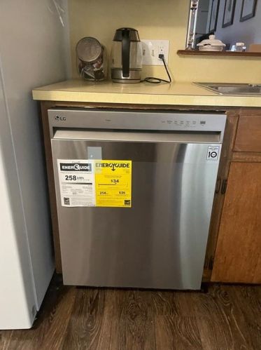 806 Easy Day Cv, Austin TX  78745-3921 exterior