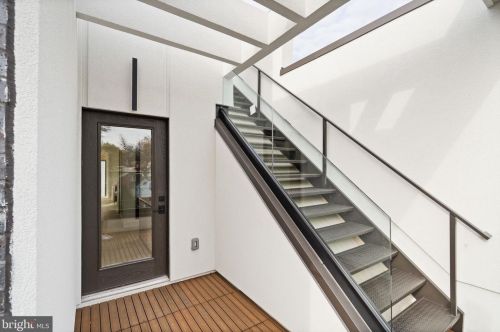 5416 Nevada Ave, Washington DC  20015-1728 exterior