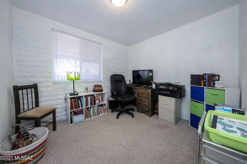 7272 Freestone Dr, Tucson AZ 85730-3711 exterior