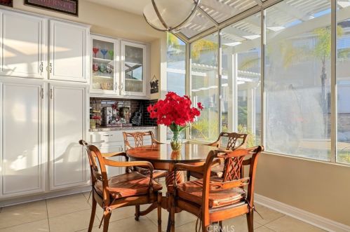 45473 Camino Monzon, Temecula CA 92592-1300 exterior