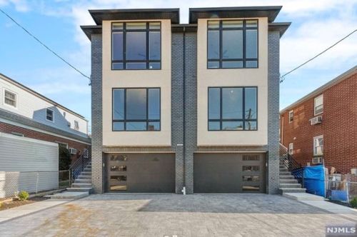 360 9th St, Fairview NJ  07022-1207 exterior