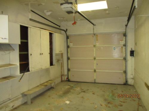 9833 Gloucester Dr, Saint Louis MO 63137-3363 exterior