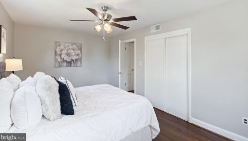 110 54th St, Washington DC 20019-6561 exterior