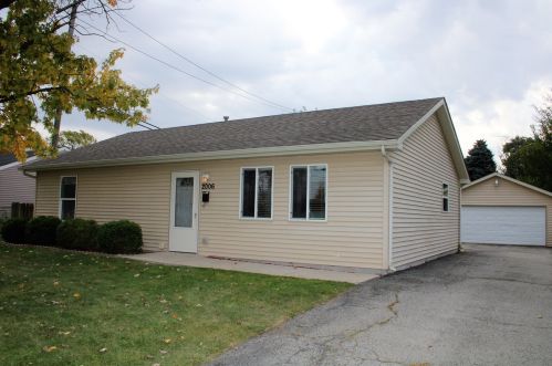 2006 Marmion Ave, Joliet, IL 60436-1119