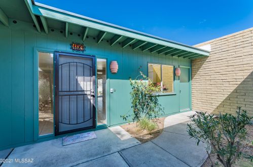 109 Mountain Morning Dr, Tucson, AZ 85704-7309