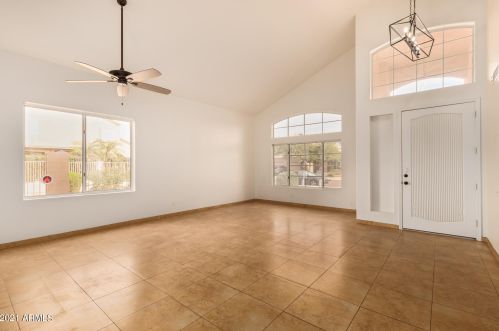 962 Brandon Dr, Chandler AZ 85226-1703 exterior