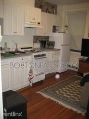 44 Garden St, Boston MA  02114 exterior