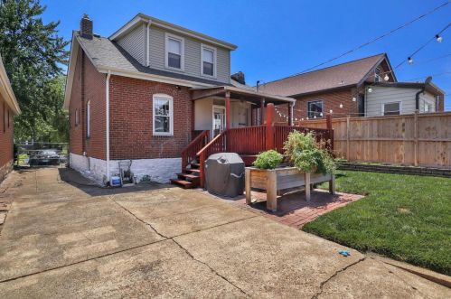 4955 Bancroft Ave, Saint Louis MO 63109-2416 exterior