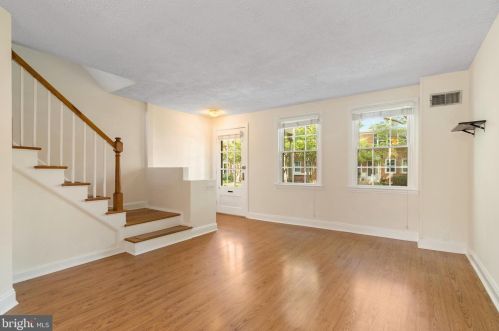 6524 10th St, Alexandria VA  22307-6501 exterior