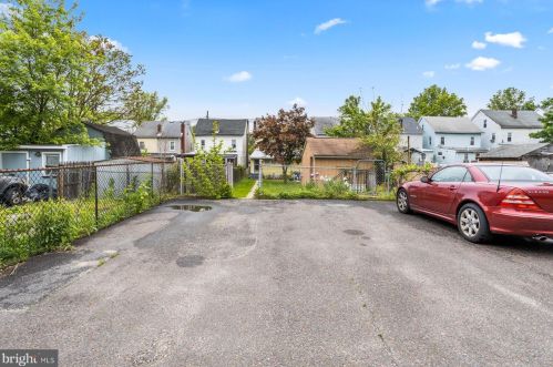 195 Main St, Trenton NJ  08620-2311 exterior