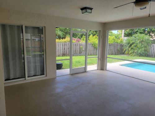 2789 Eagle Dr, Fort Pierce FL  34984-8919 exterior