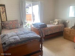 414 Paseo Solana, Green Valley AZ 85614-2729 exterior