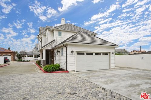 14541 Woodruff Ave, Bellflower CA 90706-4908 exterior