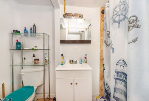 5 Joyce St, Town Center NJ 07052-5221 exterior