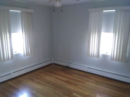 31 Joseph St, Providence RI 02904-1647 exterior