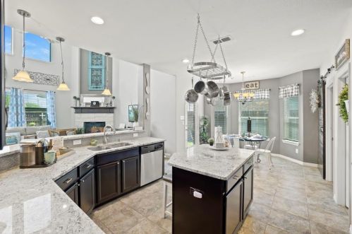 5303 Little Creek Ct, Fulshear TX 77441-1491 exterior