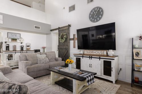 6252 Mesa Garden Dr, Tucson AZ  85757-7532 exterior