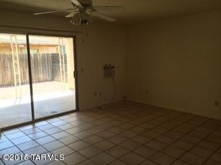 2123 Madelyn Ave, Tucson AZ  85712-3254 exterior