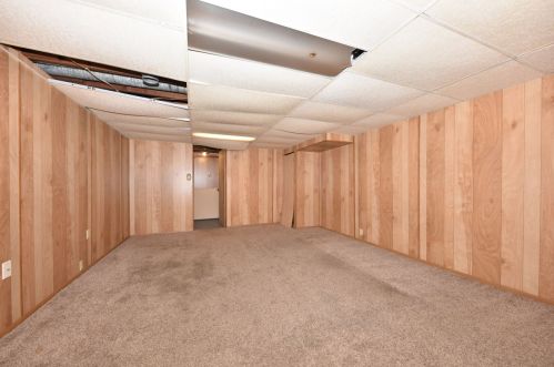 3386 Chase Ave, Milwaukee WI 53207-2639 exterior