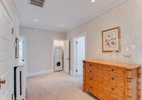 872 Goodrich Ave, Saint Paul MN 55105-3124 exterior