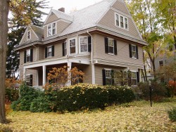 51 Westbourne Rd, Newton, MA 02459-1617
