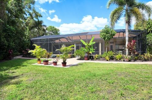 6592 Gln Arbor Way, Naples FL 34119-4654 exterior