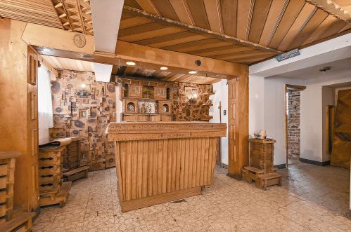 4403 Sacramento, Chicago IL 60625-3856 exterior